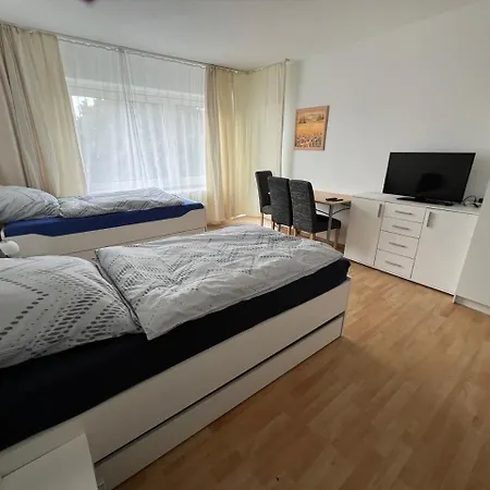 Fuer Touristen Und Arbeiter * Kilonia